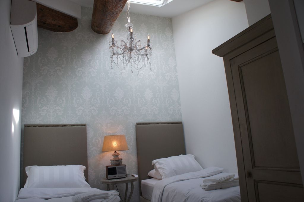 Meze Maison gallery - Gallery
