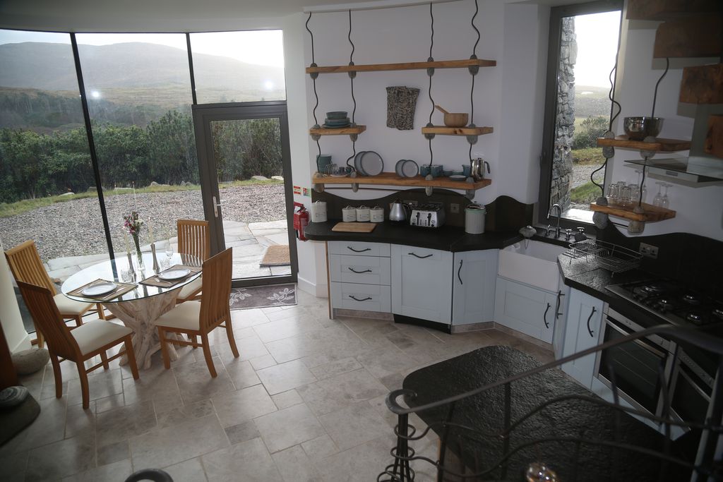 Borve Lodge Estate gallery - Gallery