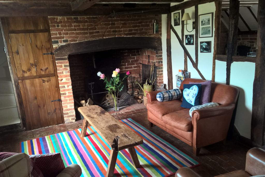 Coldharbour Cottage gallery - Gallery
