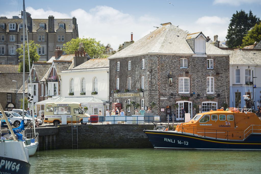 The Old Custom House gallery - Gallery