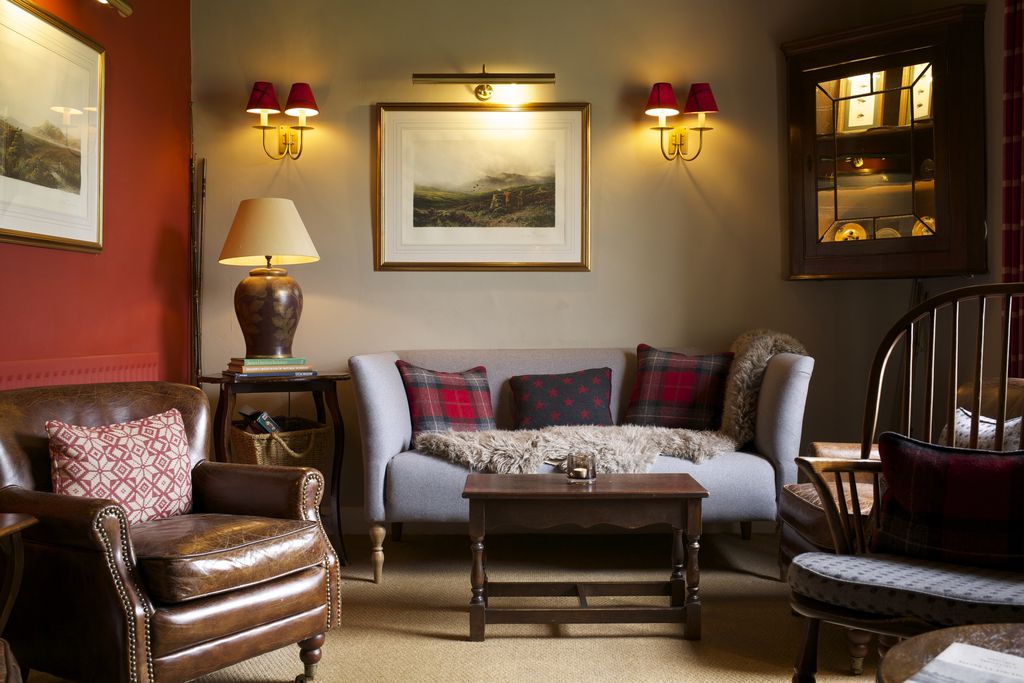 Rose & Crown gallery - Gallery