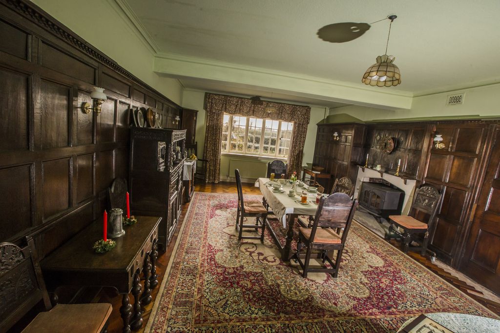 Worthenbury Manor gallery - Gallery