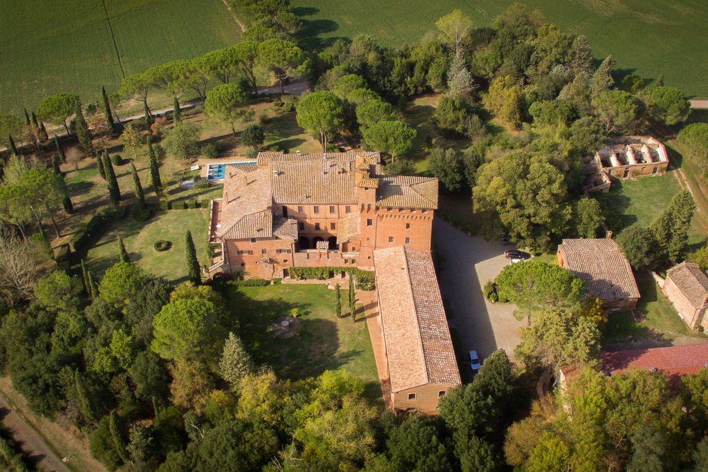 Castello di San Fabiano gallery - Gallery