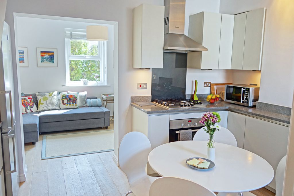 2, Coastguard Cottages gallery - Gallery