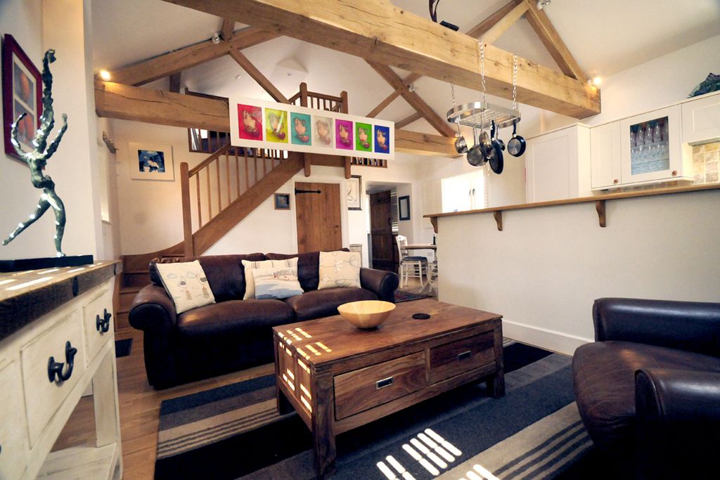 Hornbeam Cottage & Shepherd’s Hut gallery - Gallery