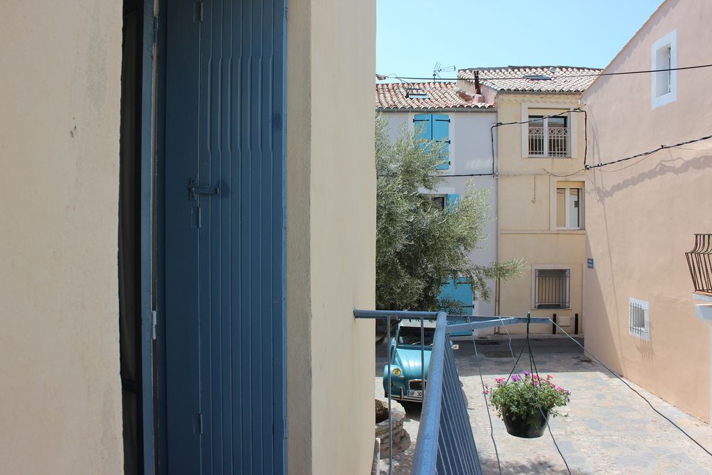Maison de Thau gallery - Gallery