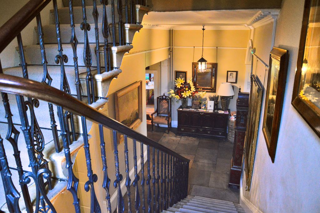Langar Hall gallery - Gallery