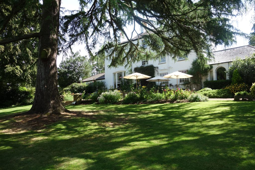 Little Barwick House gallery - Gallery