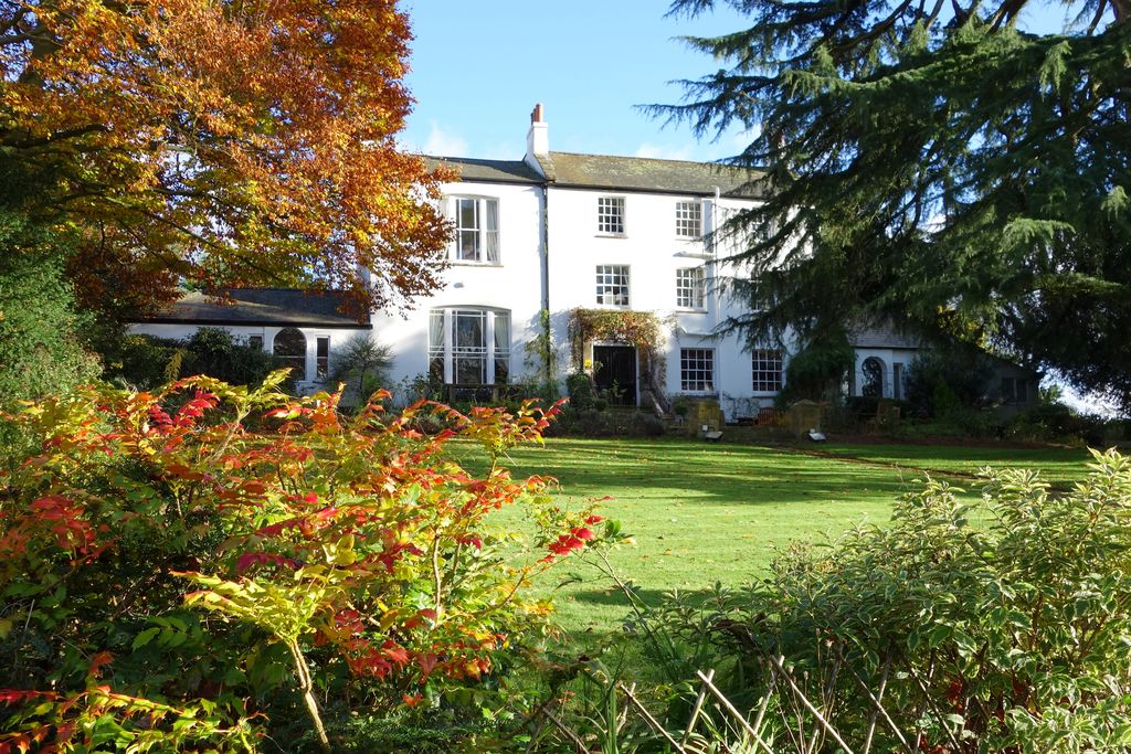 Little Barwick House gallery - Gallery