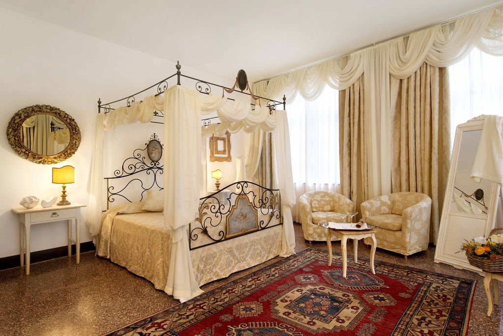Abbadia San Giorgio gallery - Gallery