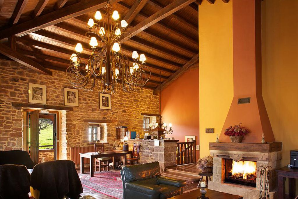 La Corte de Lugás gallery - Gallery