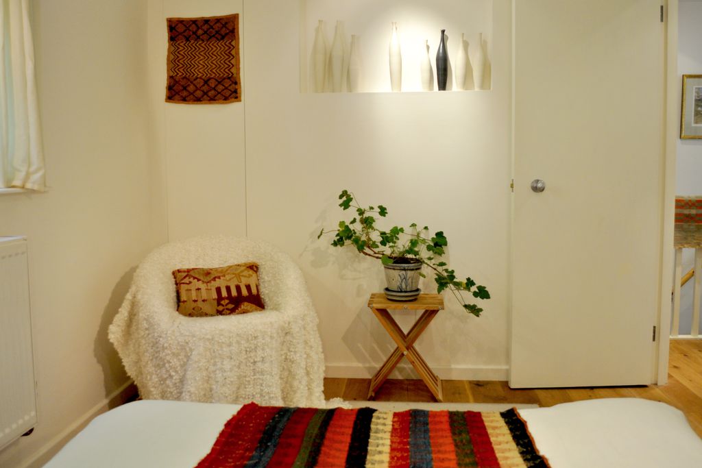 225 Salisbury Walk gallery - Gallery