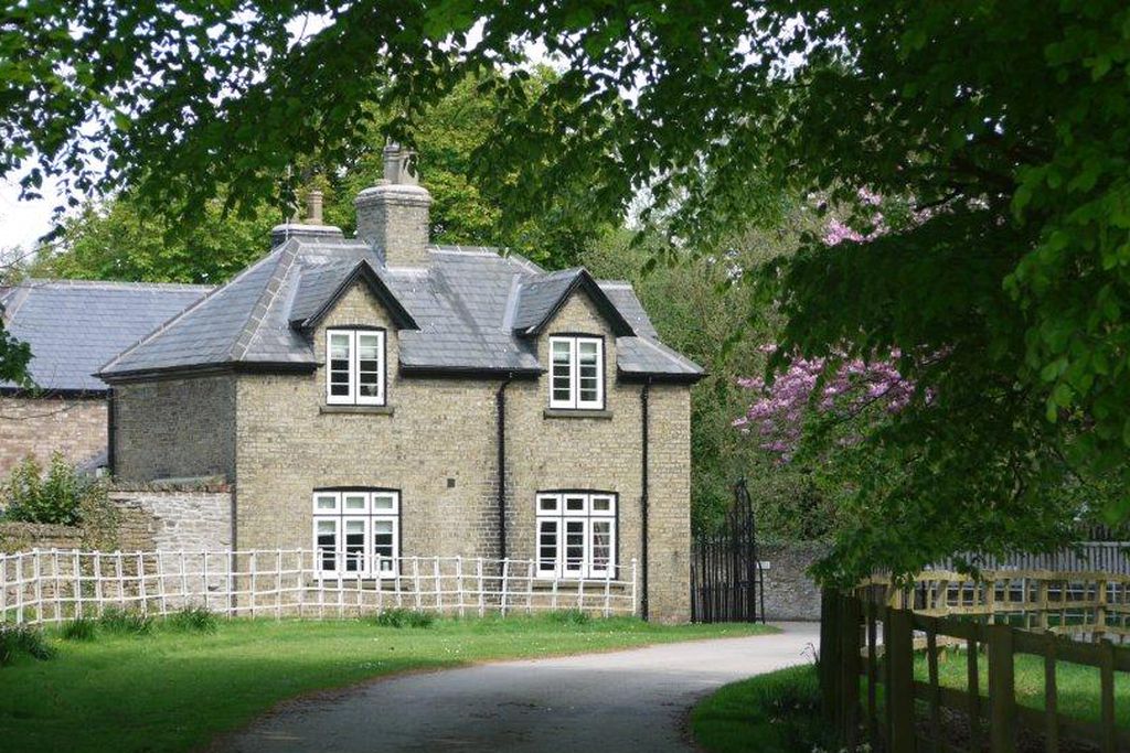 Estate Escapes gallery - Gallery