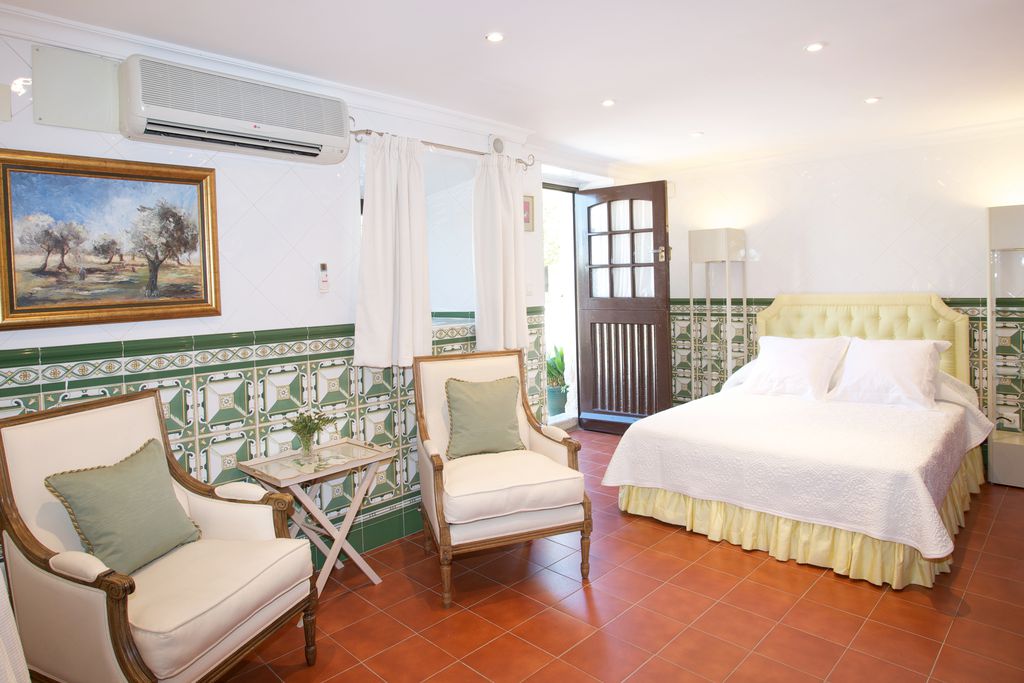 Garden Cottage gallery - Gallery