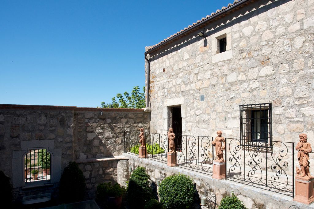 Garden Cottage gallery - Gallery