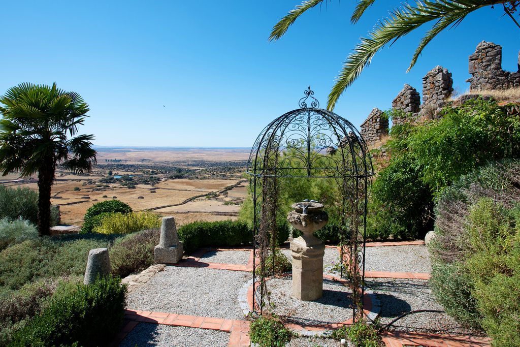 Garden Cottage gallery - Gallery