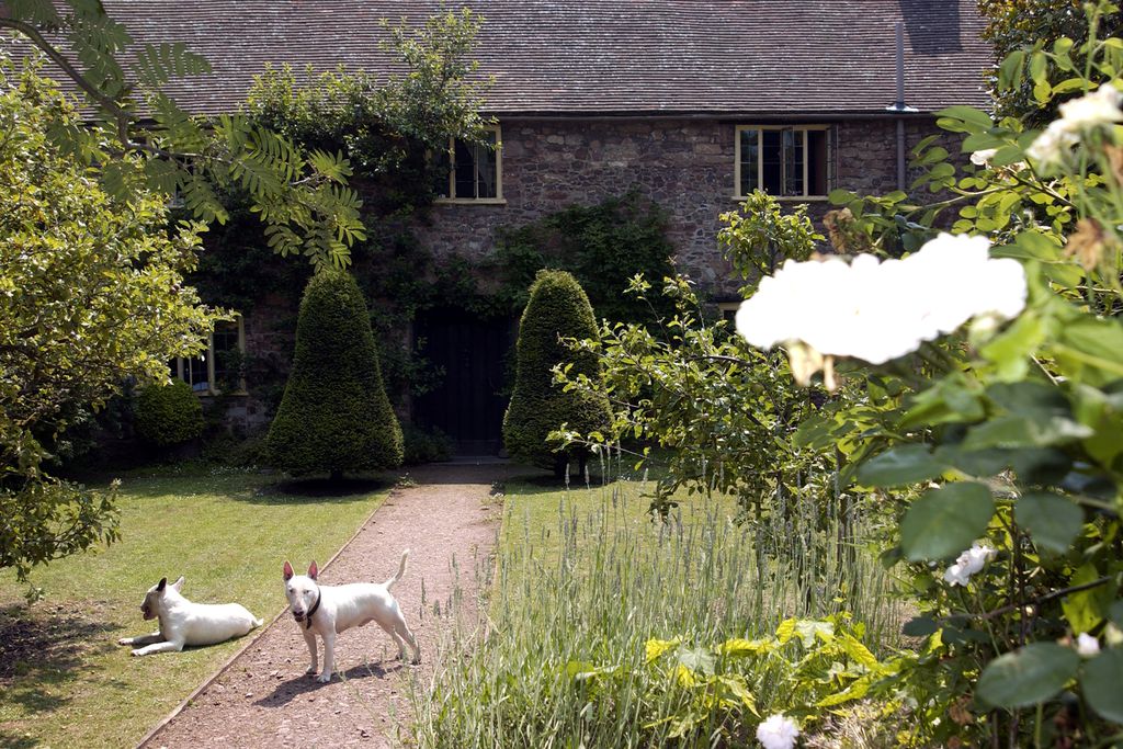 The Old Priory gallery - Gallery