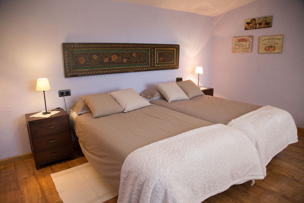 El Nus de Pedra gallery - Gallery