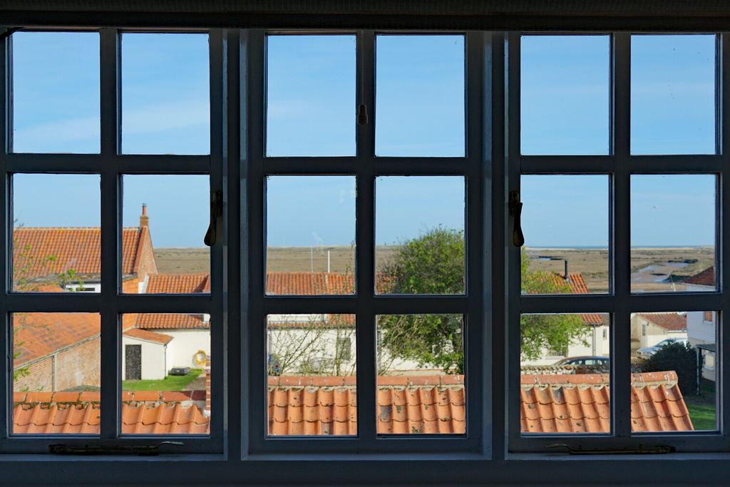 Suaeda Cottage gallery - Gallery