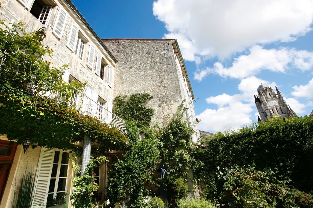 Bed and Breakfast Rochefort Whith Swimming Pool, Charente Maritime