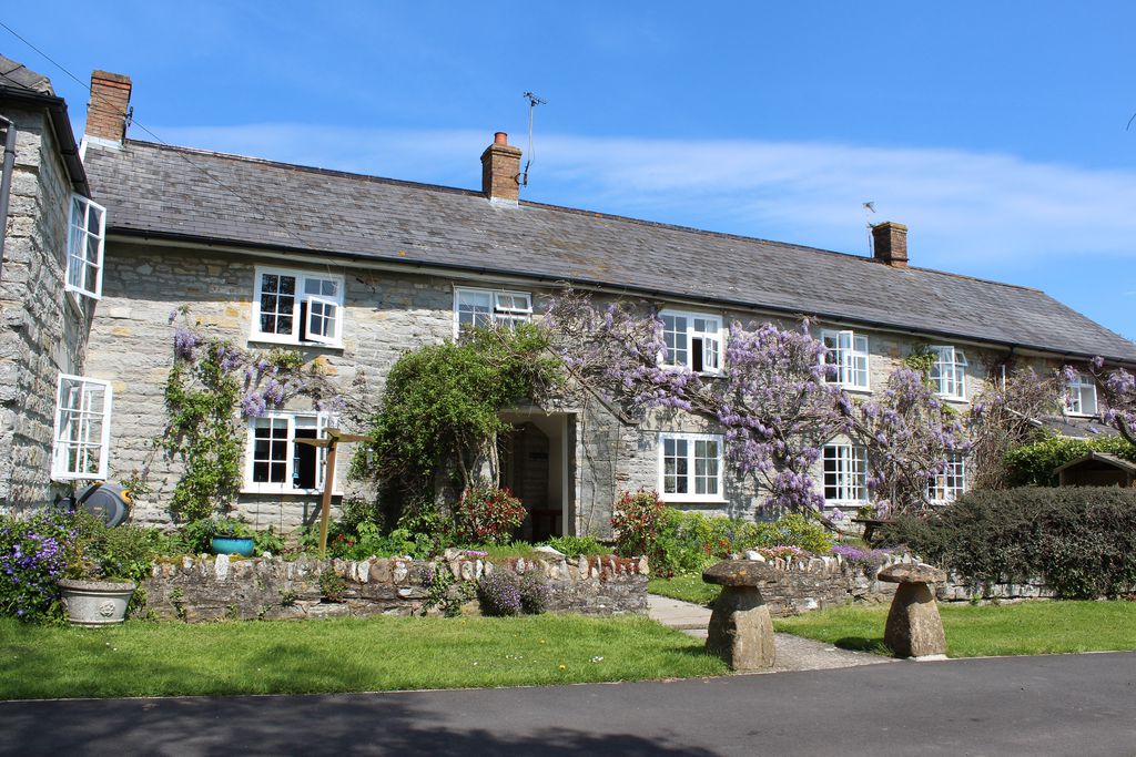 Frog Street Farmhouse gallery - Gallery