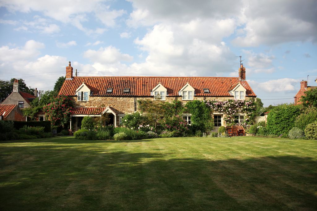 Kelling House gallery - Gallery