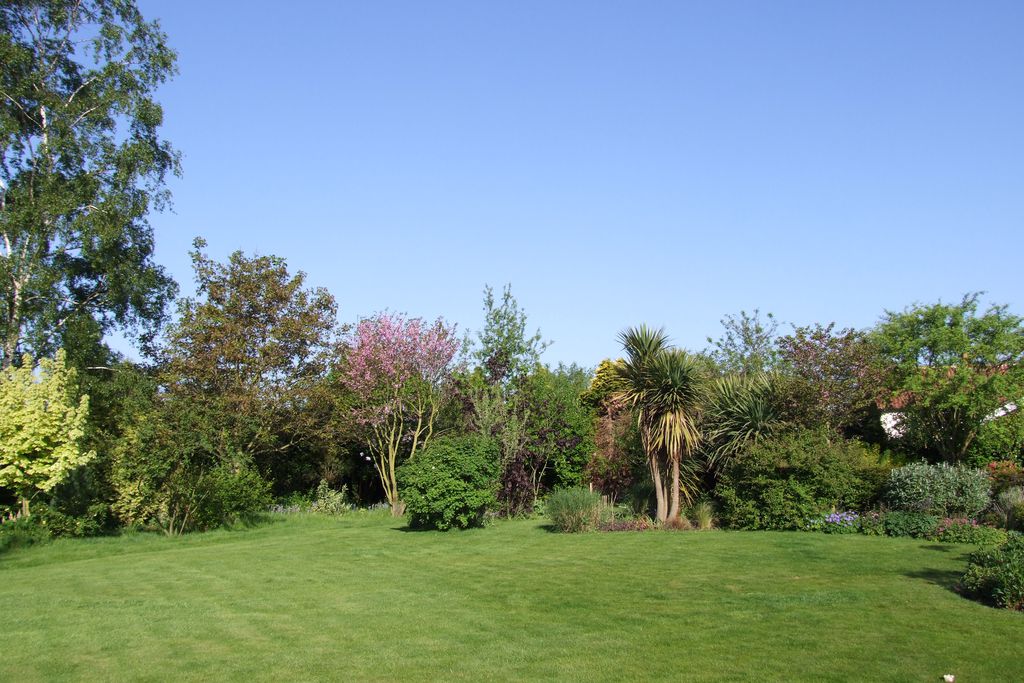 Kelling House gallery - Gallery