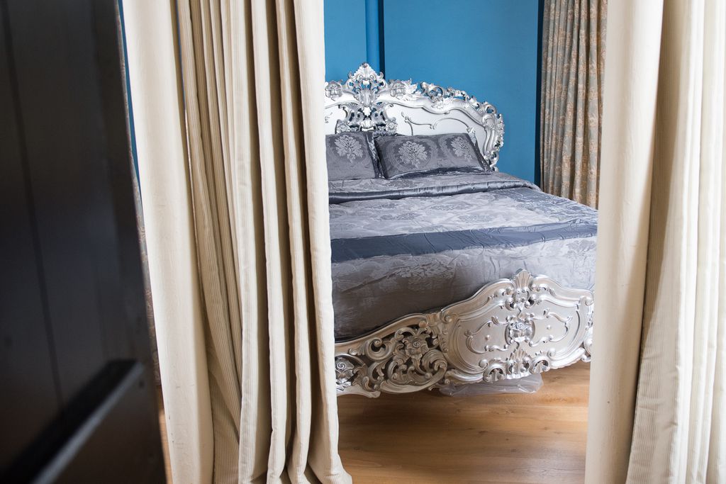The Hadlow Tower gallery - Gallery