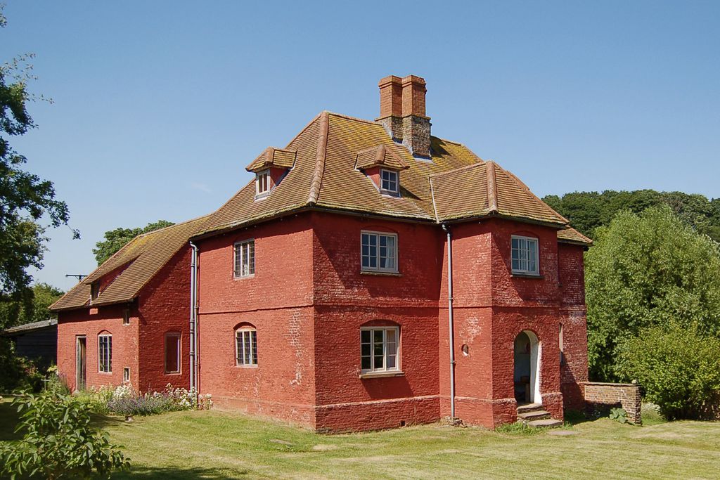 Upper Red House - Gallery