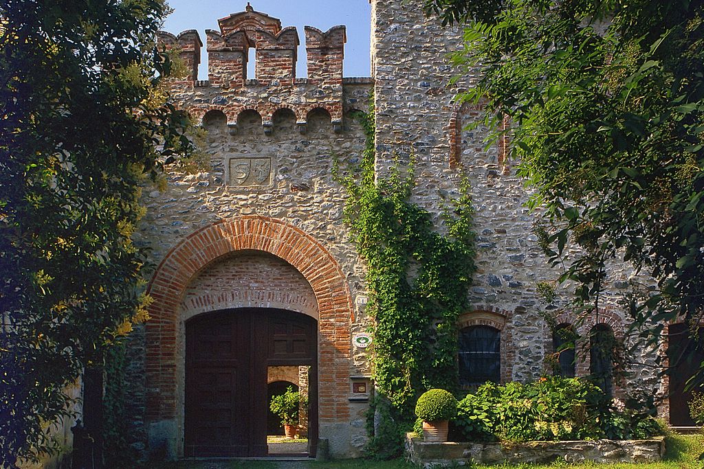 Castello di Strambinello gallery - Gallery