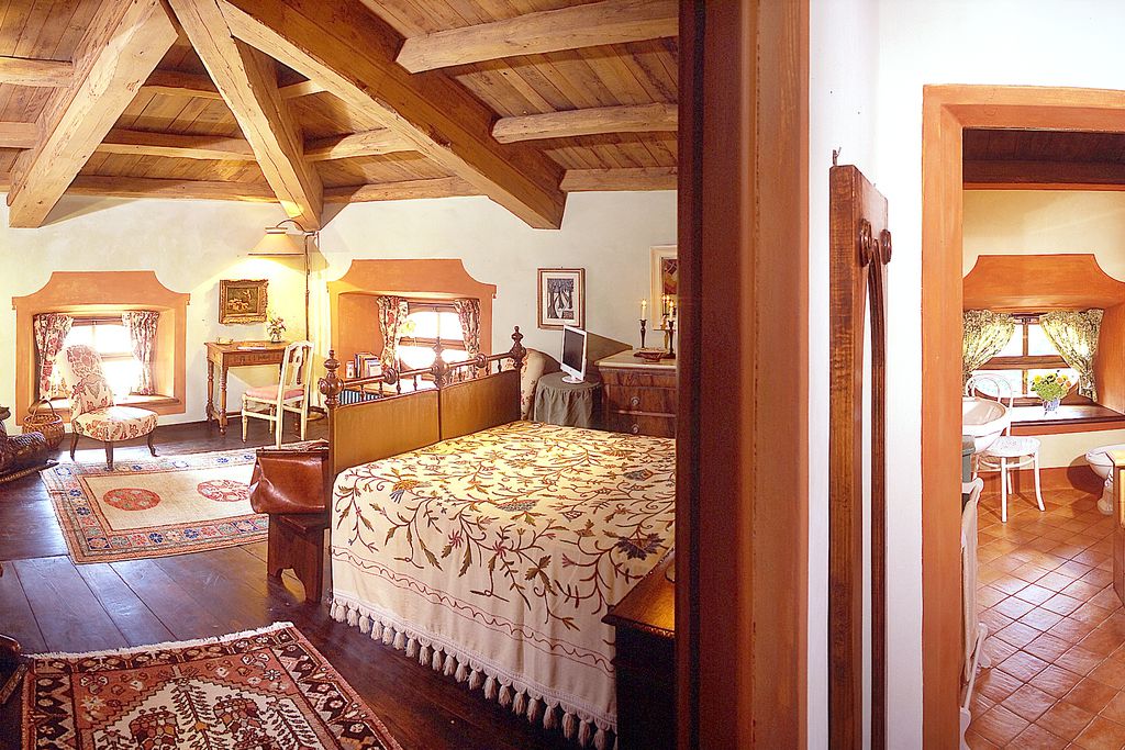Castello di Strambinello gallery - Gallery