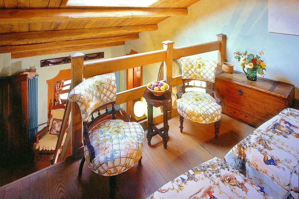 Castello di Strambinello gallery - Gallery