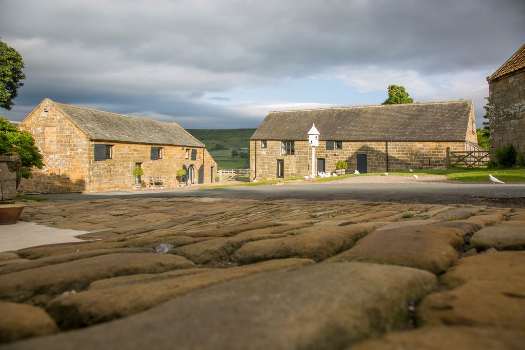 Crag House Farm Barns gallery - Gallery