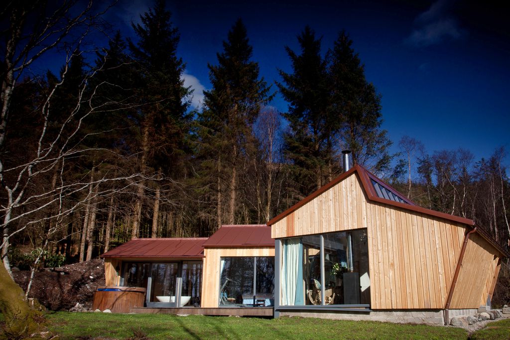 Knoydart Hide gallery - Gallery