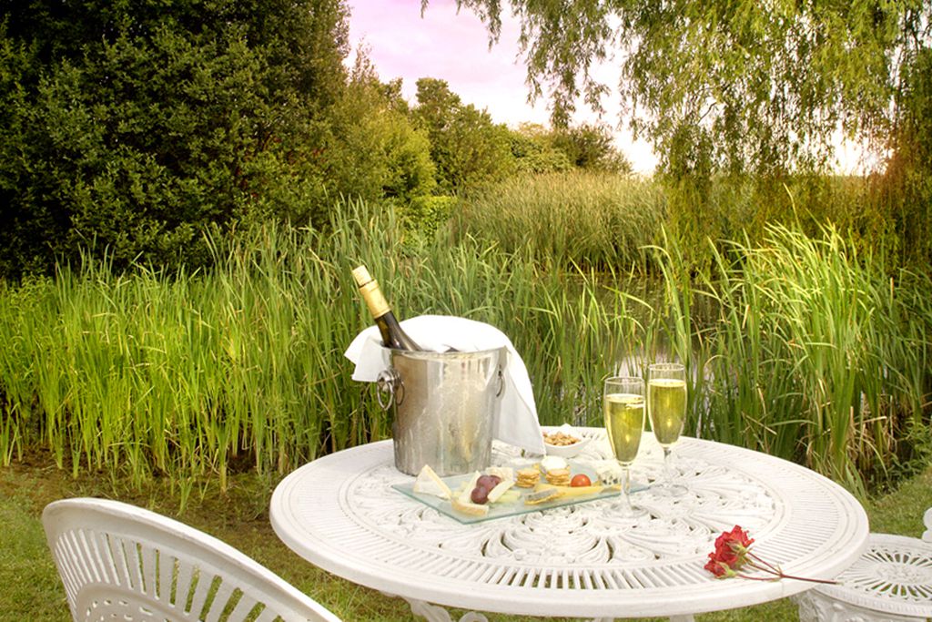 Le Fleuray Hotel & Restaurant gallery - Gallery