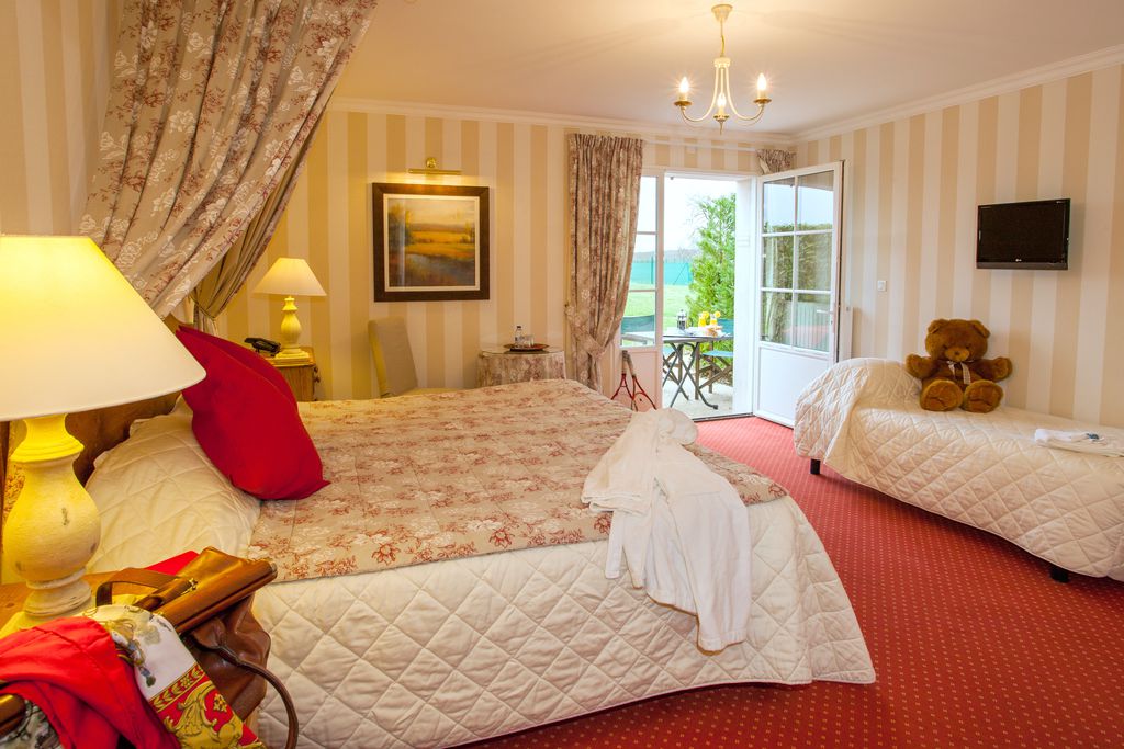 Le Fleuray Hotel & Restaurant gallery - Gallery