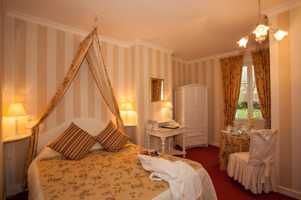 Le Fleuray Hotel & Restaurant gallery - Gallery