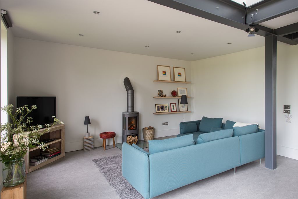 The Field Barn gallery - Gallery