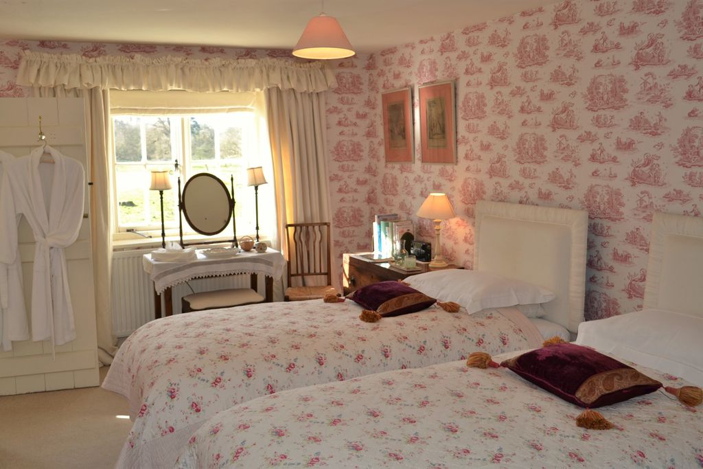 Stable Cottage gallery - Gallery