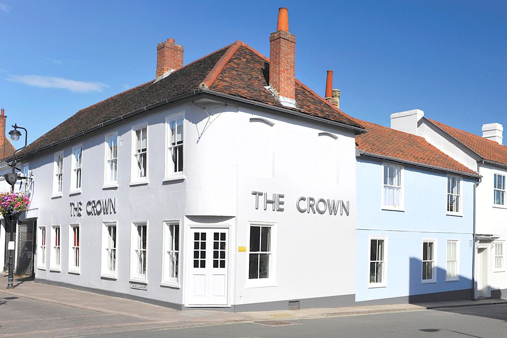 The Crown at Woodbridge Inn in Suffolk Sawday #39 s