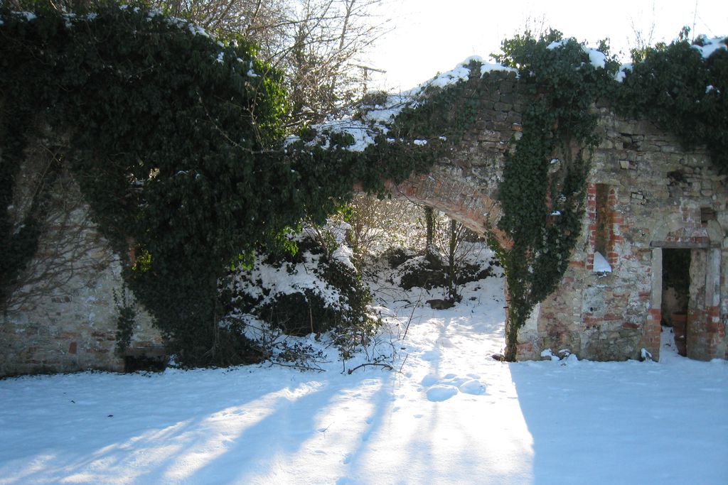 The Stables at The Old Mill House gallery - Gallery