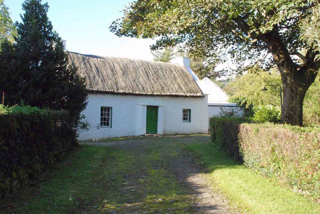 Ardroe Cottage gallery - Gallery