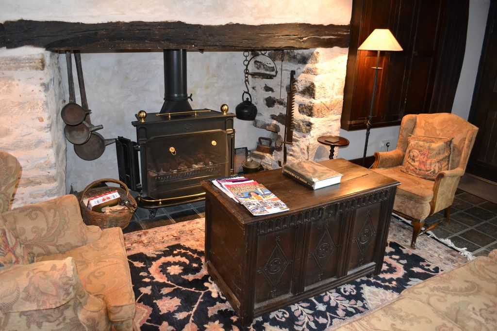 Pend House & The Precinct House gallery - Gallery