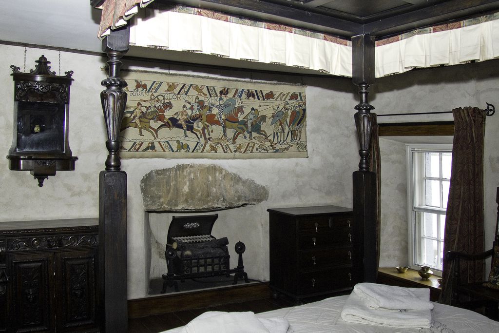 Pend House & The Precinct House gallery - Gallery