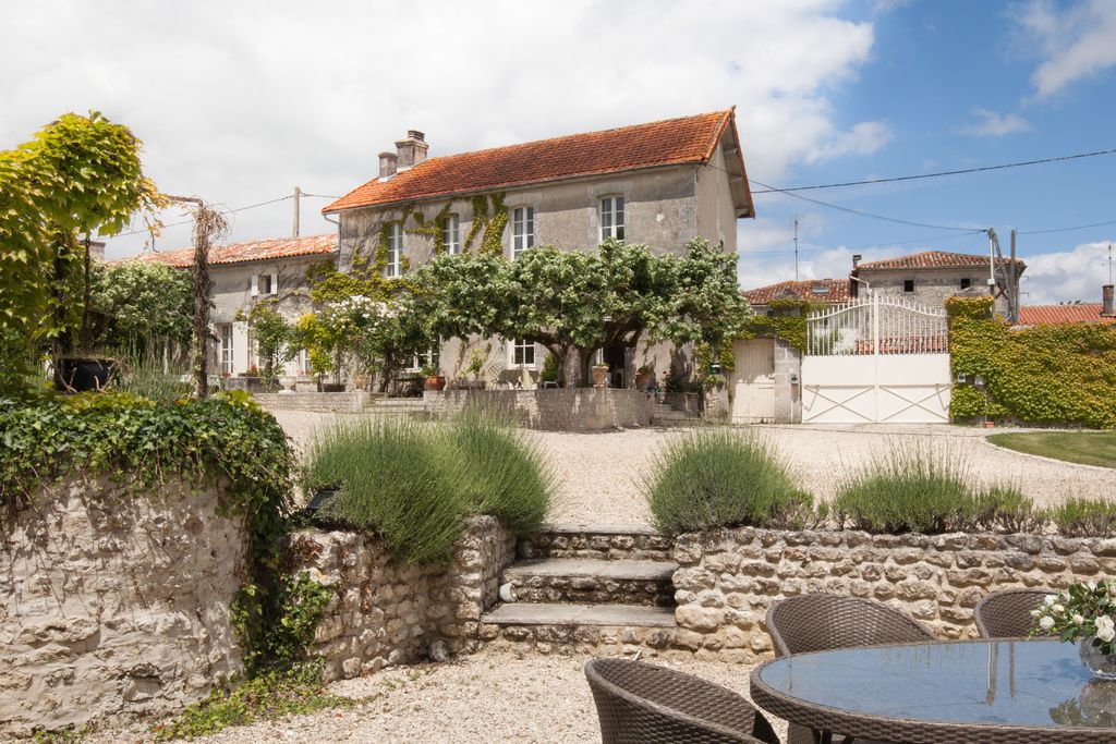 Le Logis du Paradis B&B - Gallery