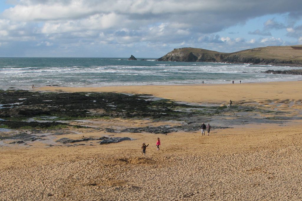 Porthcothan House gallery - Gallery