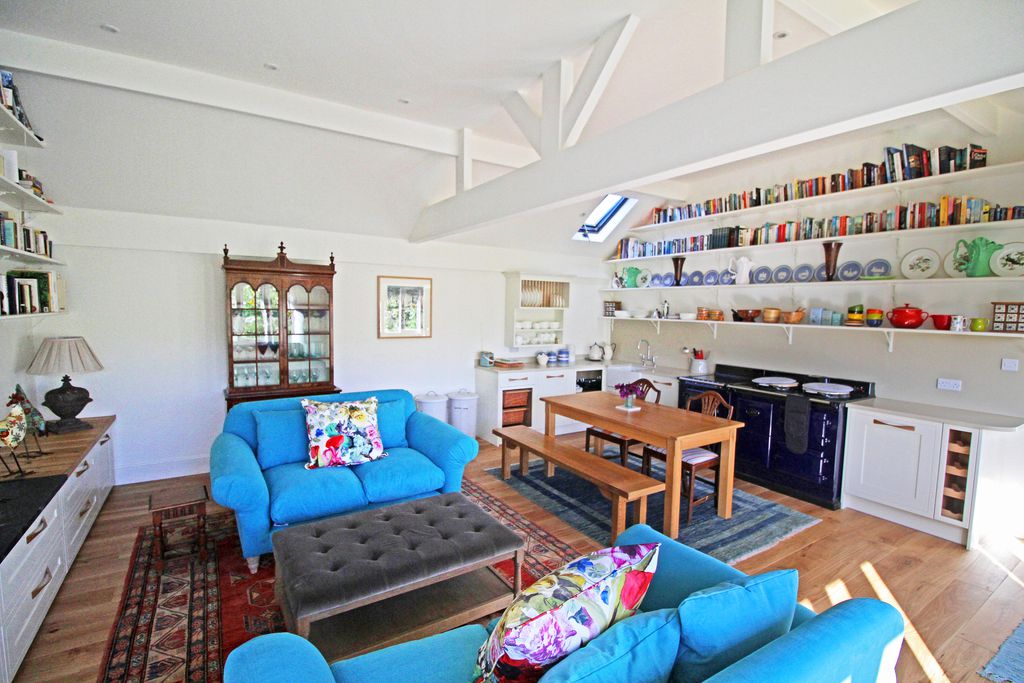 Failand Farm Cottage gallery - Gallery