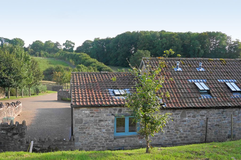 Failand Farm Cottage gallery - Gallery
