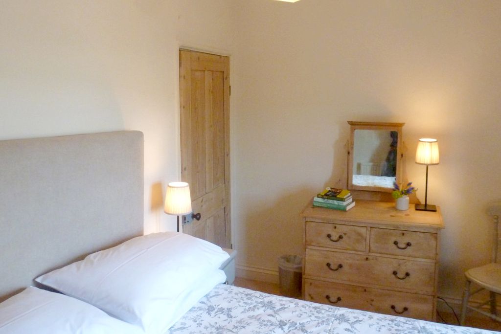 Skylark Cottage gallery - Gallery
