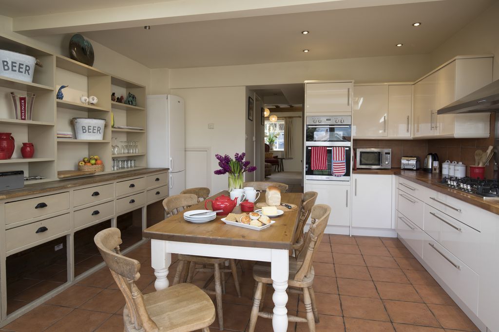 Ivy Cottage gallery - Gallery